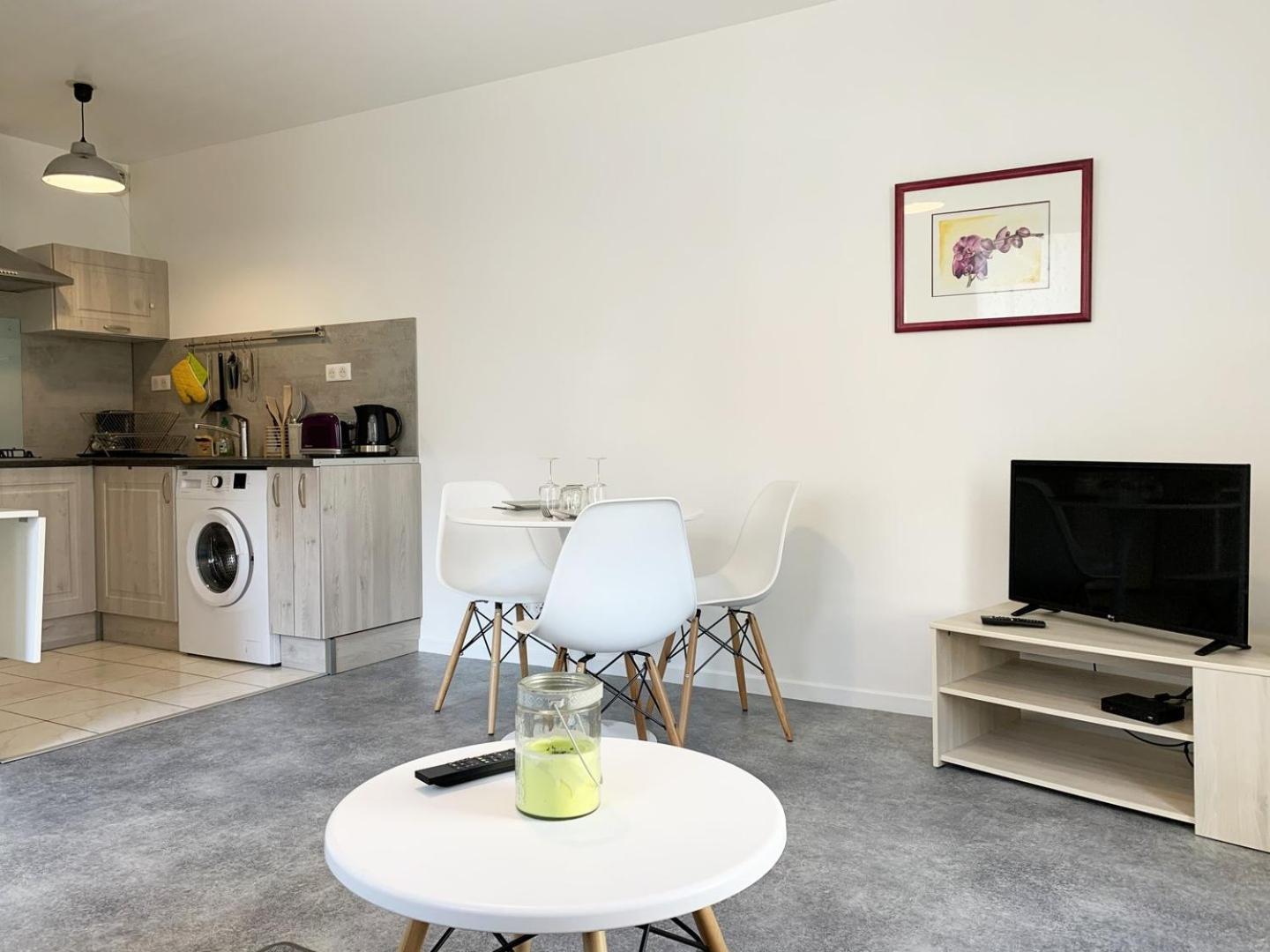 Le Matisse Apartment Mainvilliers  Ngoại thất bức ảnh